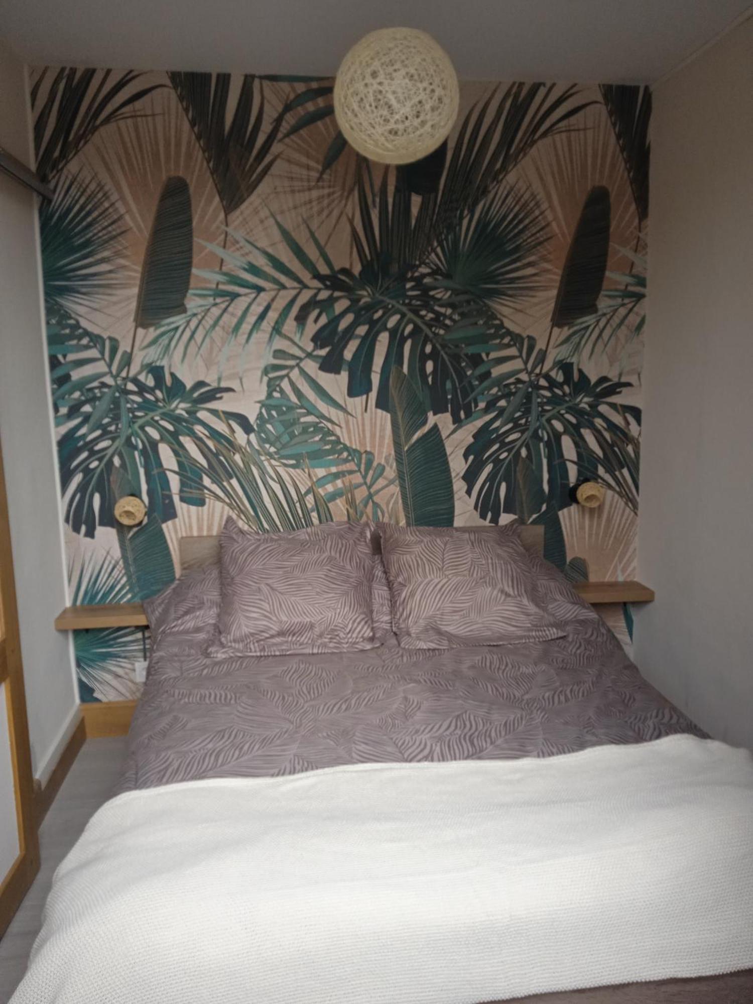 Appartement Au Petit Nid D'Apollon à Autun Extérieur photo
